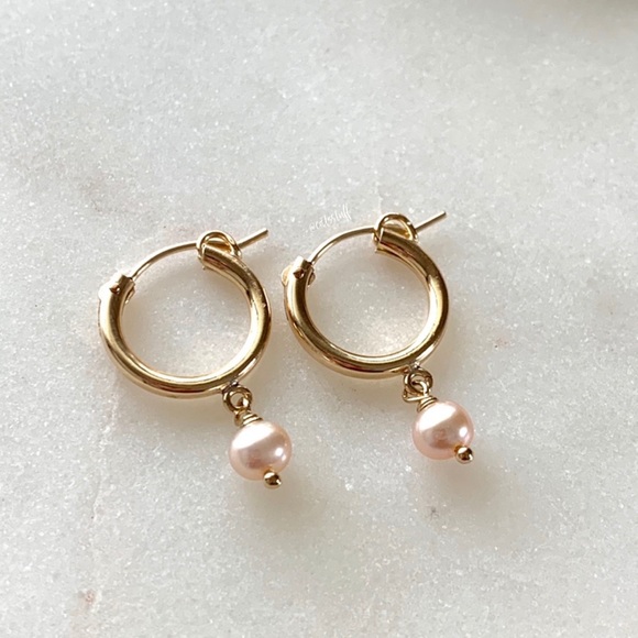 14k Gold Filled Pink Blush Pearl Hoop Huggies - Picture 2 of 5